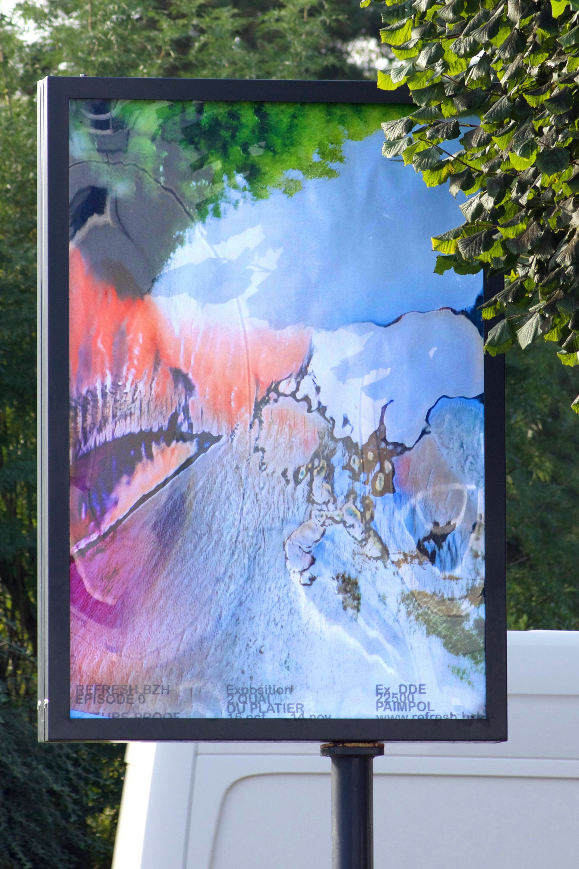 _poster series 2 : display, 120×176 cm
